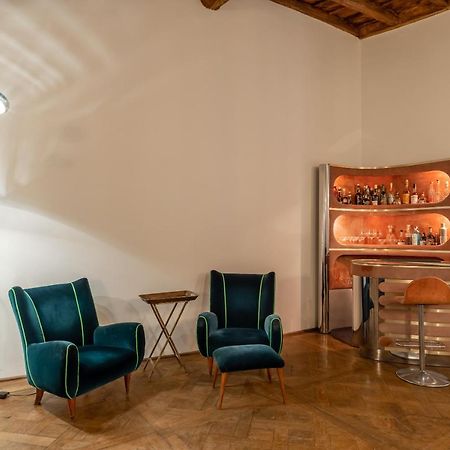 Appartement Chic And Style In Historical Via Giulia à Rome Extérieur photo