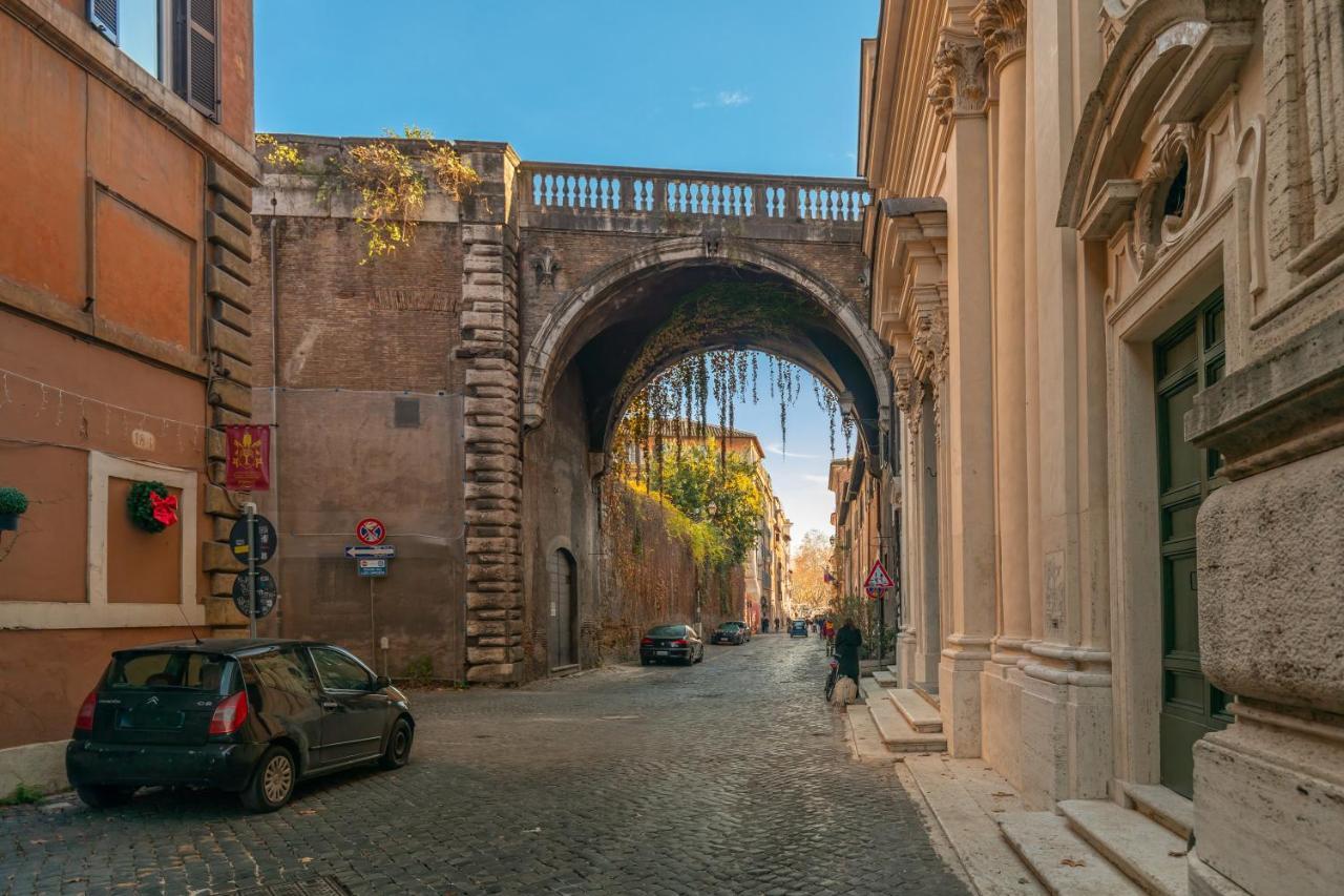Appartement Chic And Style In Historical Via Giulia à Rome Extérieur photo