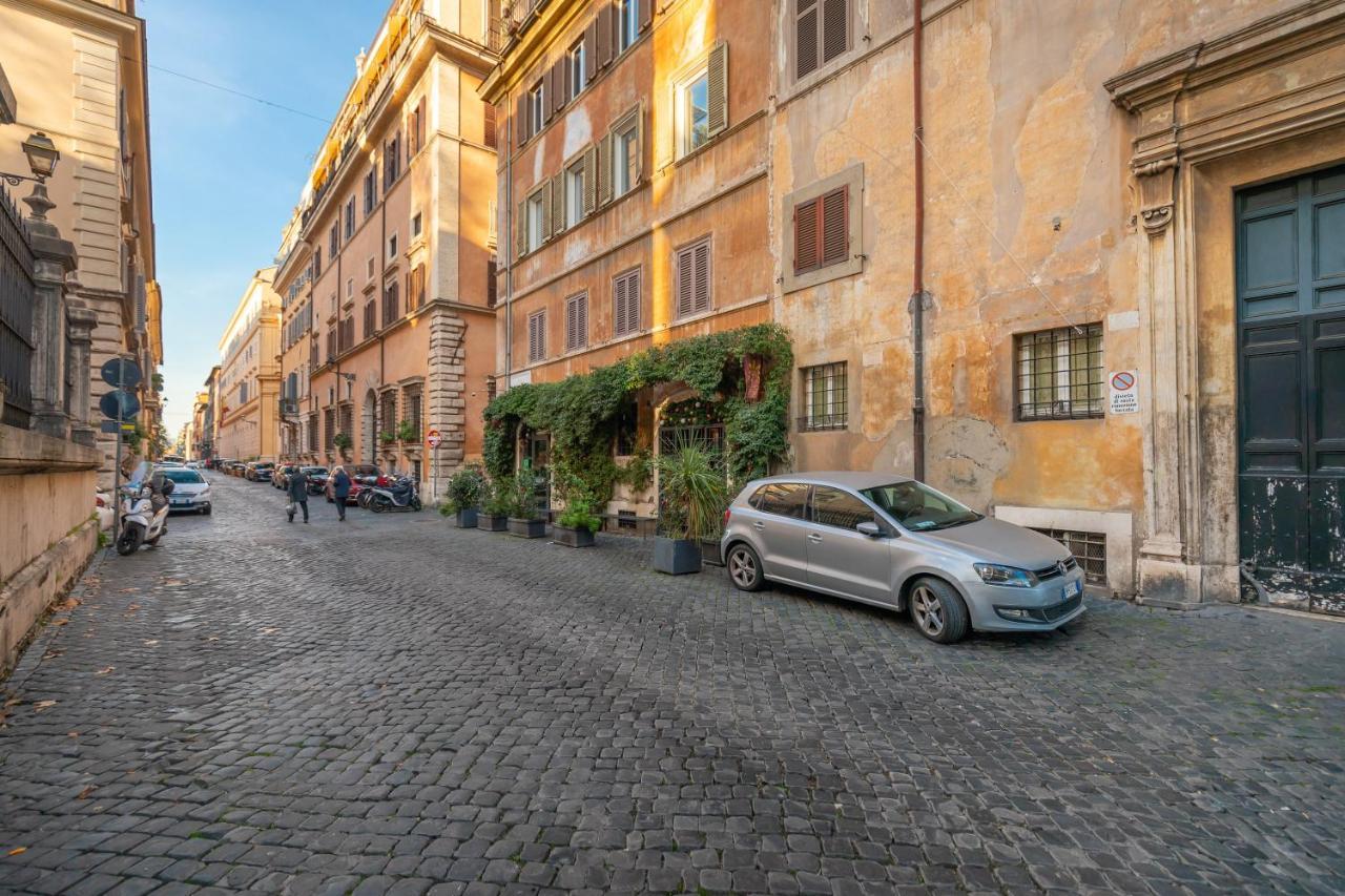 Appartement Chic And Style In Historical Via Giulia à Rome Extérieur photo