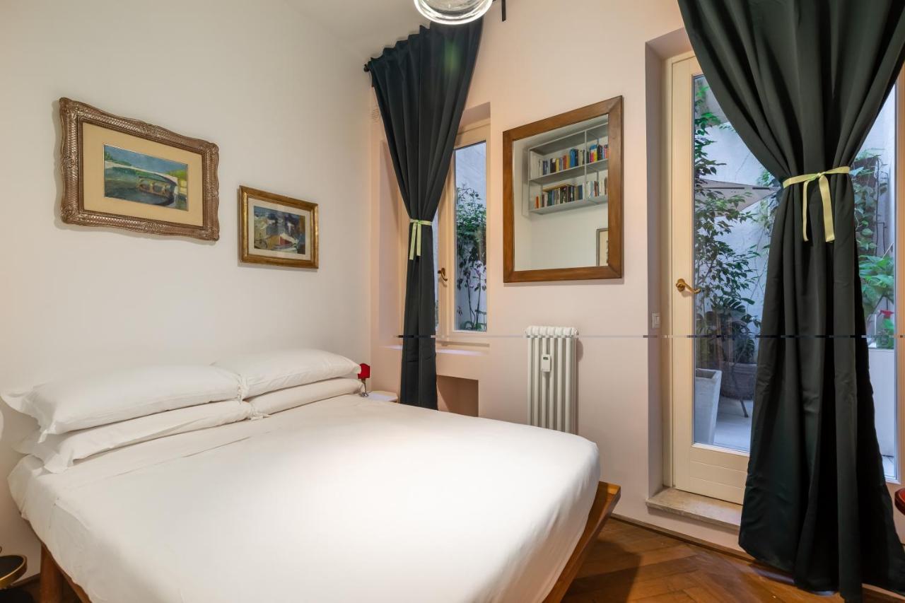 Appartement Chic And Style In Historical Via Giulia à Rome Extérieur photo